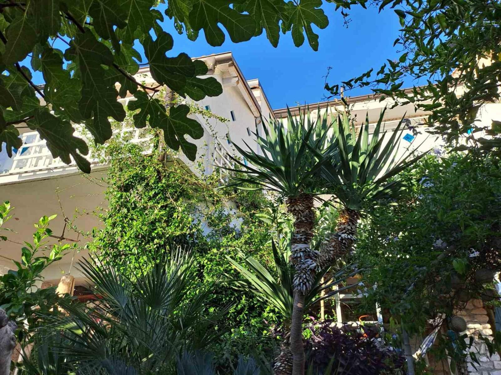 Libera Apartments * Stara Baska